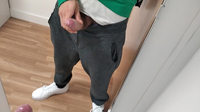 Elvissc: Das sperma wurde gefeuert! Was für eine Freude von Semen!...