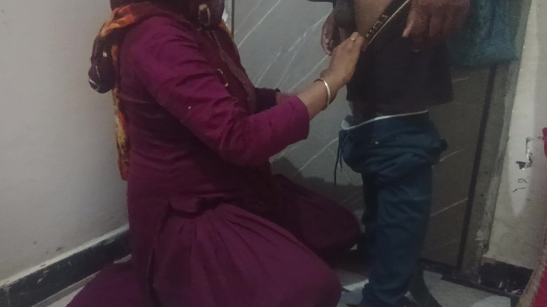 Bhabhi UP: Yenge ji'nin harika sikişi ve sakso