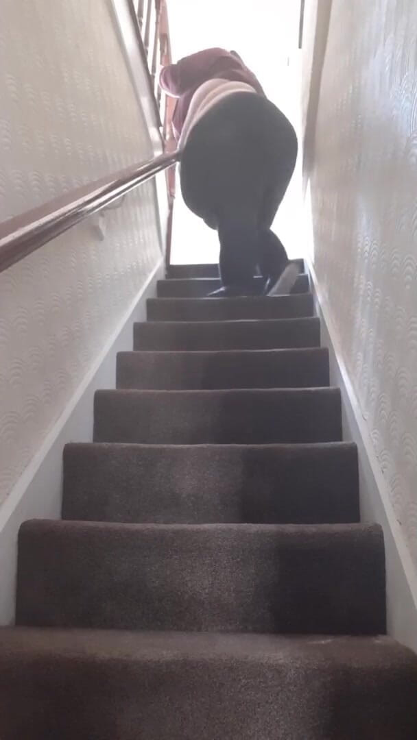 SSBBWLadyBrads: Stair goddess