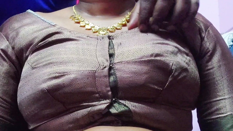 Desi Mohini: Indian Desi Hardcore Video on There Date Huge Boobs