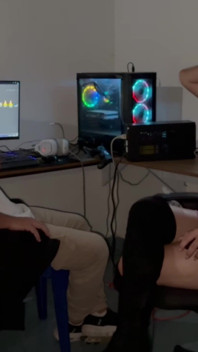 Quan hệ tình dục trong văn phòng, rất nhiều squirting và quan hệ tình dục mạnh mẽ