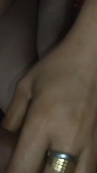 Bhabhi desi India menghisap zakar dengan keras