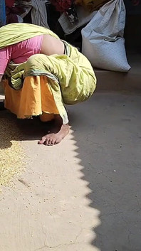 性感人妻 ko kam karte hue choda 69 定位我