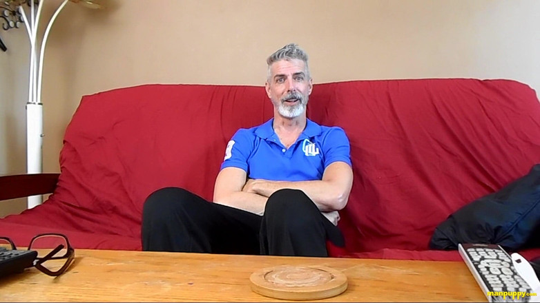 Man Puppy: Socke riechende fußmassage - papi-riese 4
