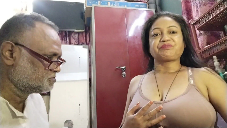 Xoxo Times: Tuan rumah wanita seksi' foreplay menghisap kongkek cikgunya