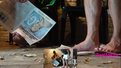 Fer All for pleasure: Robin brinca com pés e versão completa