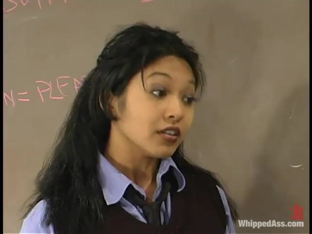 Whipped Ass by Kink: Mika Tan și Kym Wilde