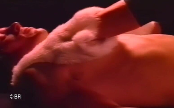 Hardcore Lovers: Masaj erotic senzual pentru iubitul ei