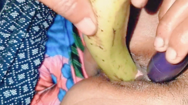 Boyfriend: Caldo india cazzo con marito amico! Sesso con un regalo...