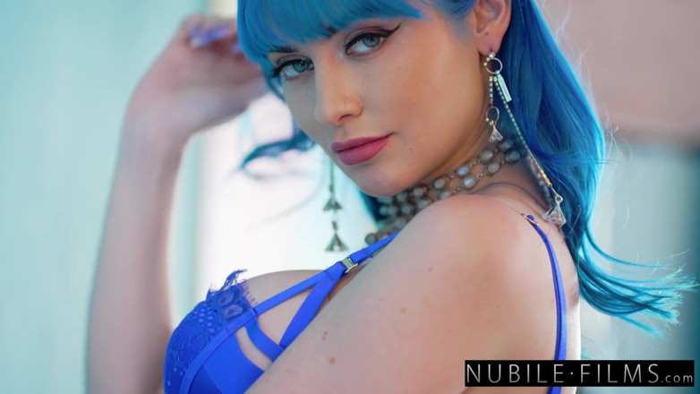 Nubile Films: 2022年4月の今月のファンタジー
