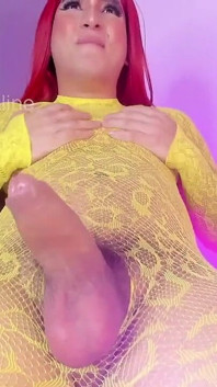 Shemale Kolombiyalı Kocaman Beyaz Penis Boşalma - Aline'in Doğum Günü 17 Mart