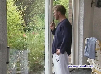 Porno Cloud: Houes party with friends -DVD-