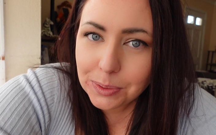 KinkyKatie: 周五愉快！现在星期五是为了，我等不及要继续和你分享我喜欢的所有东西！