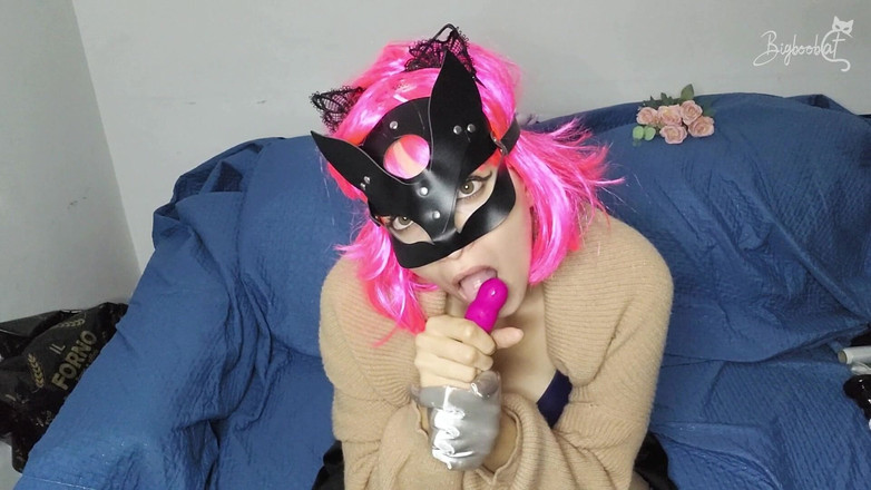 BigBoobCat: Moje Duże Naturalne Cycki Podskakują, Gdy Dokuczam Sobie W Mojej...