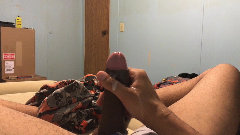 Arthur Eden aka Webcam God: 거대한 사정으로 자위하는 POV (4K)