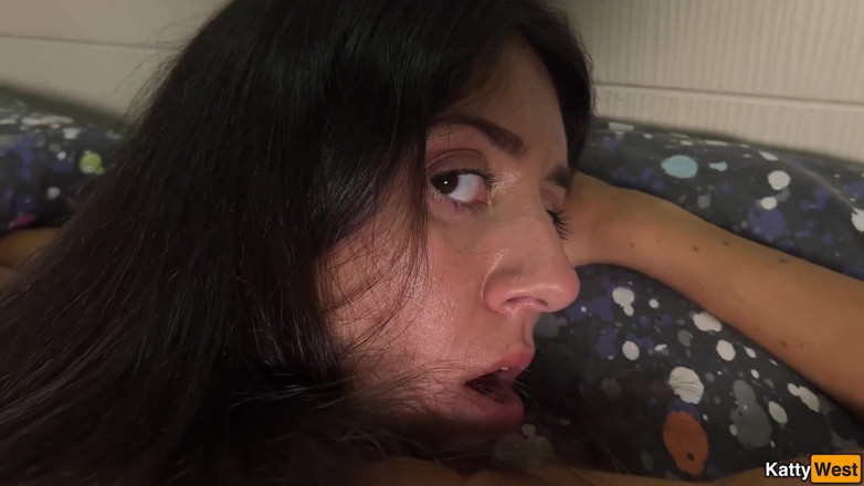 Katty West: मैं जाग गया 18 साल की सभी छेदों में सेक्स के लिए सौतेली बहन देखने का बिंदु