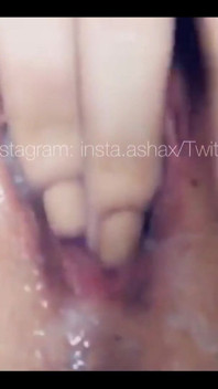 Fingering Wet Pussy