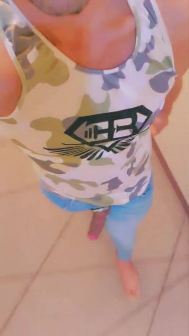 Slutboyben: Slutboyben Cam4 Hotel Floor Ekshibicjonista