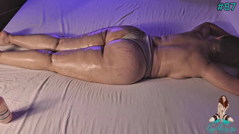 Squirting Sp: Crown Addicted to Massage, Wants to Squirt All the Time