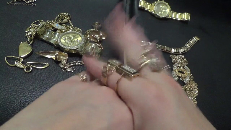 Goddess Misha Goldy: Golden jewelry and hand fetish
