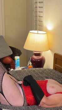 Elastigranny - superhrdinské dildo šukání orgasmů
