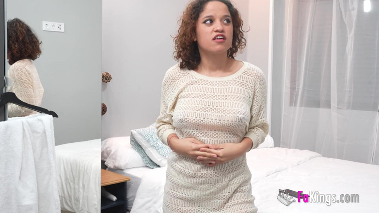 FAKings: Elena De La Vega betaalt haar fotograaf in vlees. Kun...