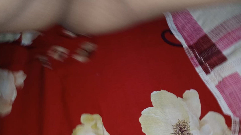 Dhaka studio: Chubby Big Ass Desi Bhabi