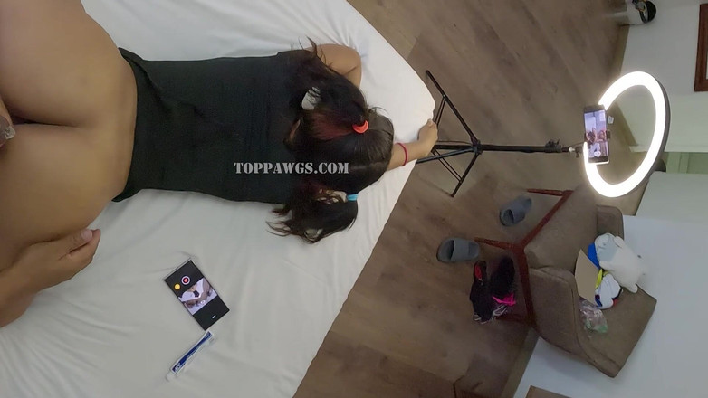 TopPawgs: Gimnasta Drăguță învață sex în condiții de siguranță la hotel