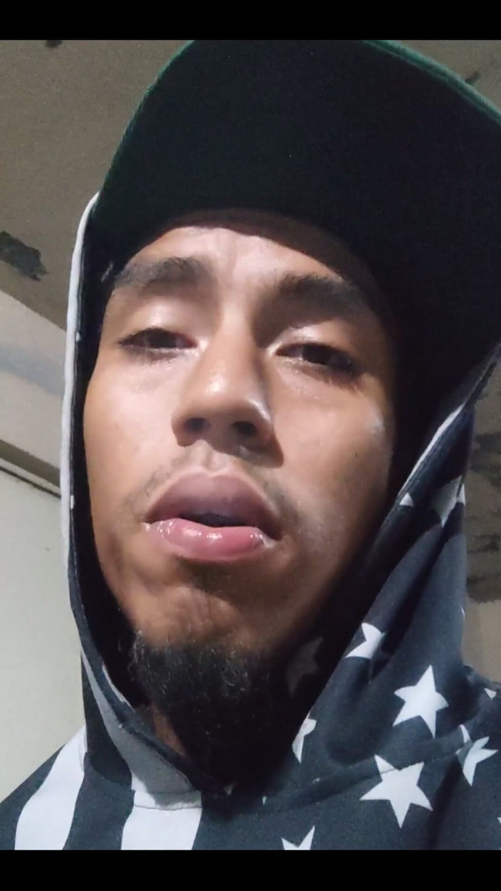Alex Alejandro: Smoking &amp; Jerking off
