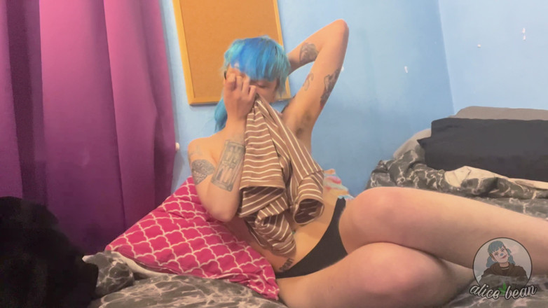 Alice Bean: Paja con culos