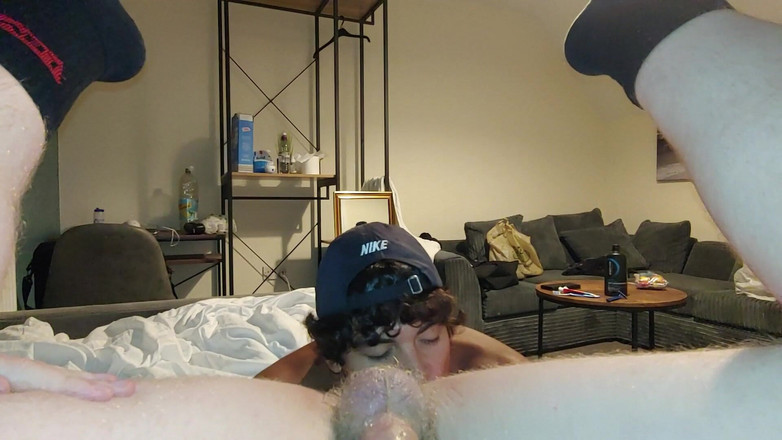 LeoTeenLatinos: Estudante letã me dá sua porra virgem!