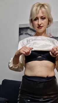 Dildo gonfiabile di nuovo nella mia passetta - parte 2