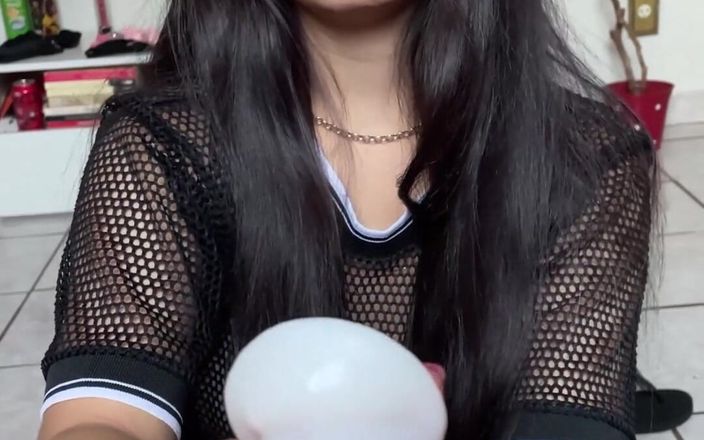 Lunah Blanc: Bermain dengan Telur. Kepala sementara mulutku ngiler di telurnya