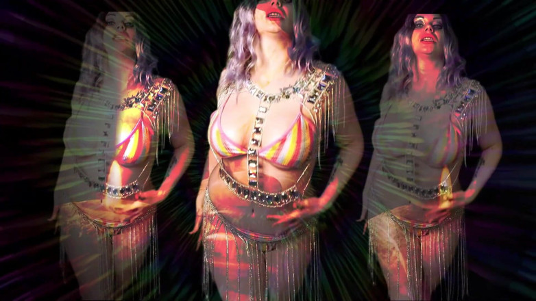 Goddess Misha Goldy: Kurwa religijny umysł! Jestem twoim jedynym prawdziwym Bogiem, a ty...