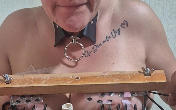 Submissive Susanna: Bdsm biraz ağda oyunuyla kendime