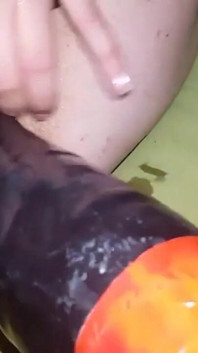 Drottning Steffi och hennes Xxl pump dildo