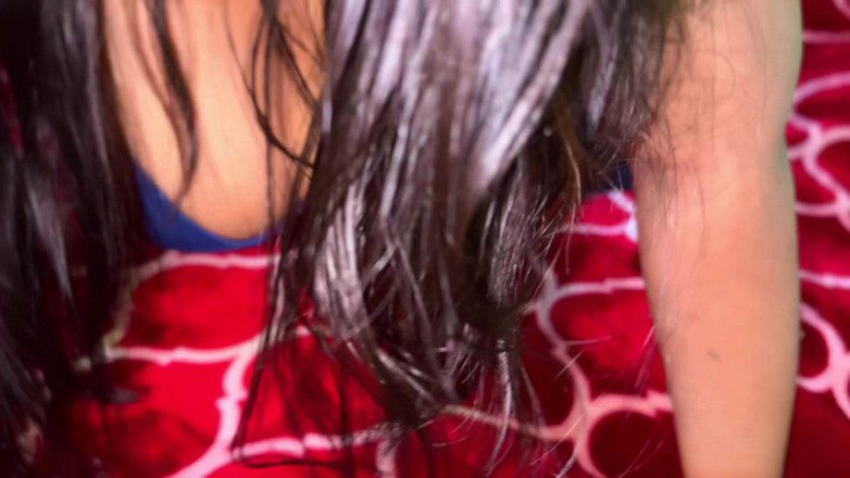 Your Boy's Cum: Mahasiswi muslim 18 tahun kepergok lagi sange di ranjang saat orang...