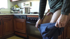 Stepmom Susan: Cfnm - azgın orta yaşlı seksi kadın mastürbasyon yaptıktan sonra dölünü...