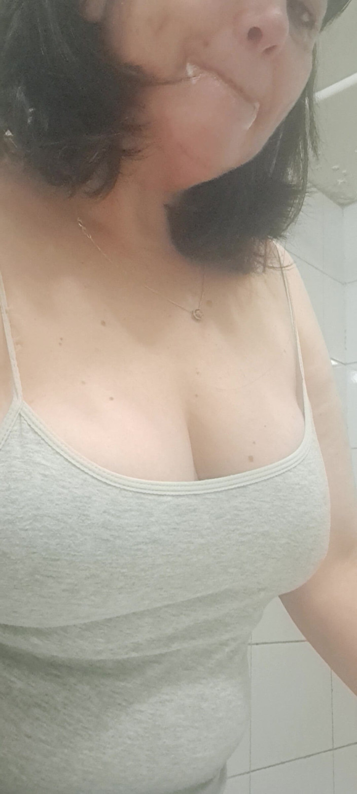 Mommy big hairy pussy: 입안의 파스타
