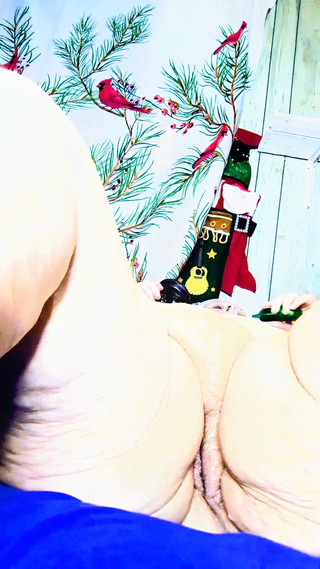 HerculesnVENUS: 6 kez porno izlerken boşalıyor bu bükülmüş bir fahişe