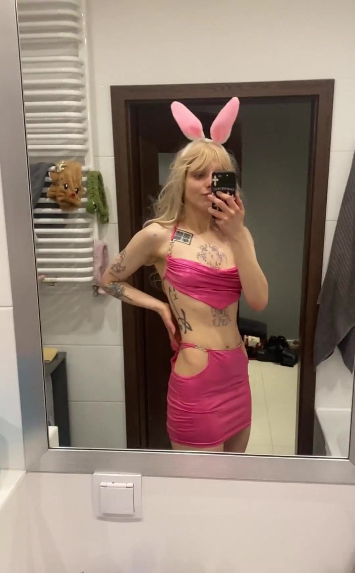 Soft Vulgar: Pink Bunny tentokrát, bude jej používat pro některé dobré klipy...