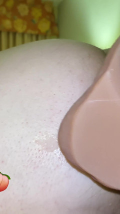 Trap gets pounded by big dildo machine thumbnail