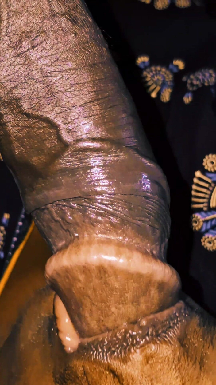 Desisouthcpl: Indian wife sucking husband dick. Blowjob.