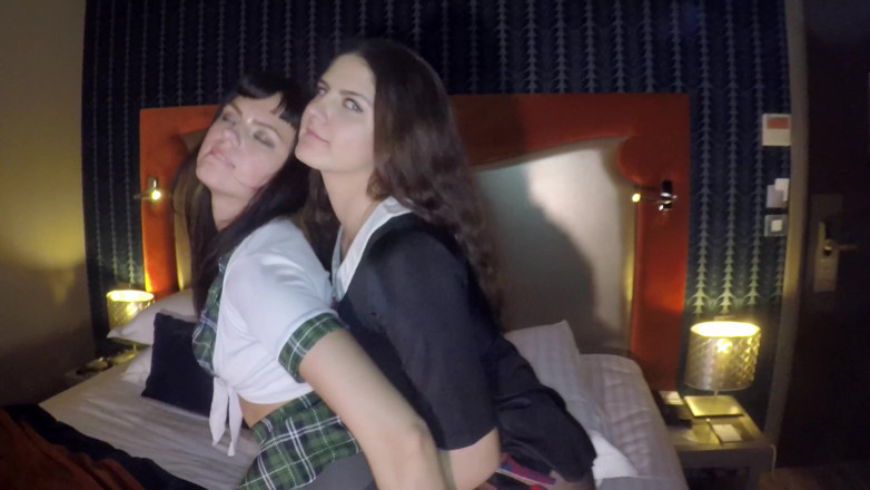 Nylon Xtreme: Sony durganova &amp; Frencesca Di Caprio strapon pantyhose sex