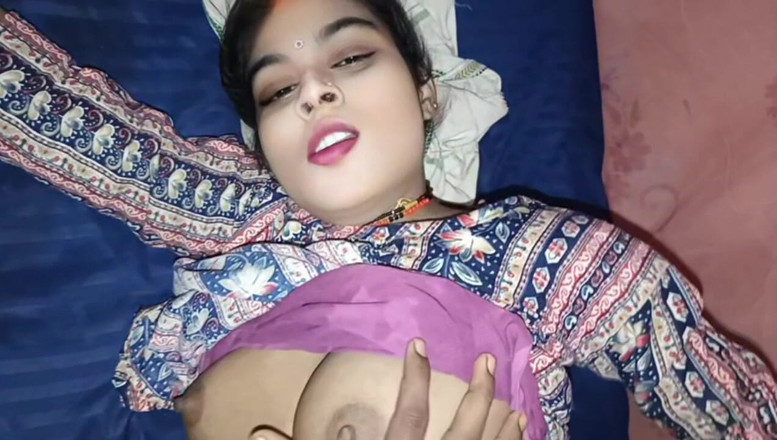 Ramashish: Desi Girl Menunjukkan Buah dada