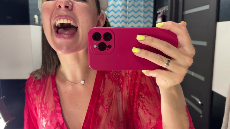 Hottie goddess: 痰吐き儀式