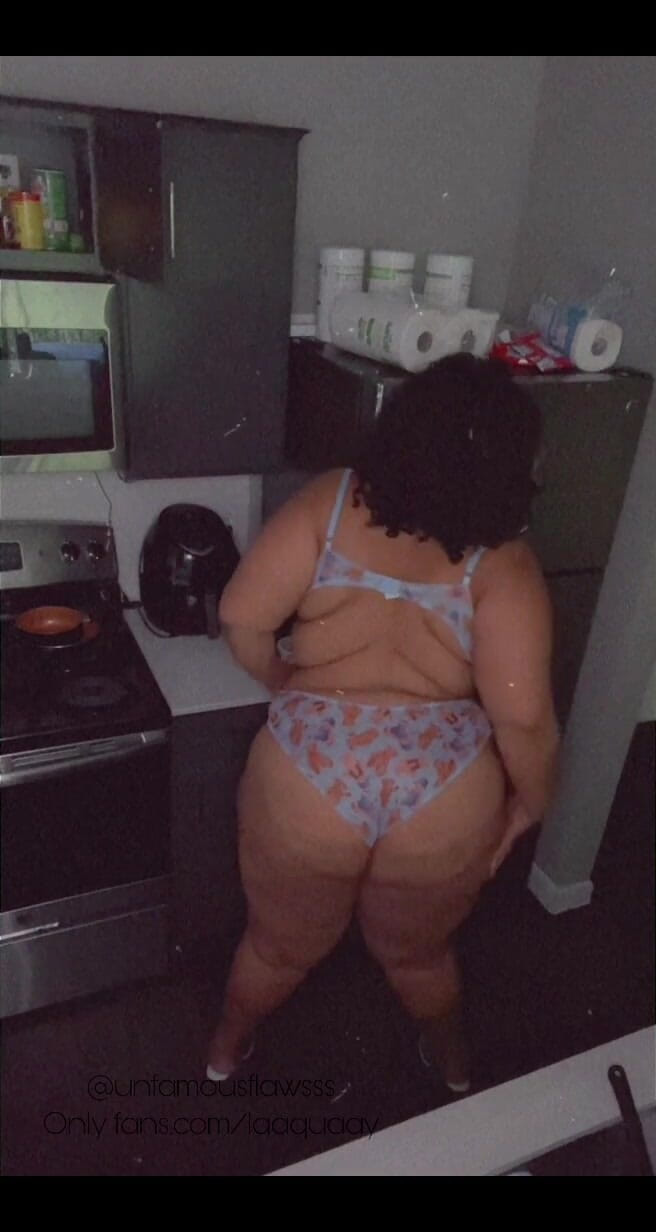 Biggdebbie solo: I’m sober asf.