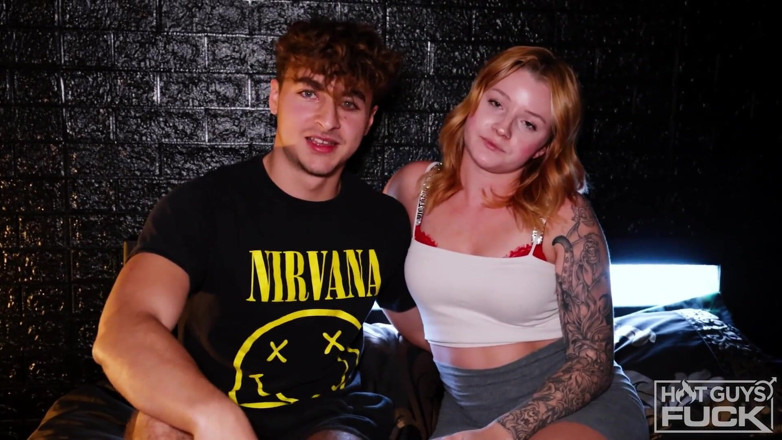 Hot Guys Fuck: Baddie tatuata scopa dopo il club
