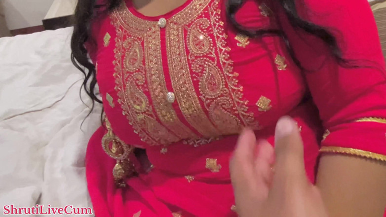 ShrutiLiveCum: Desi Village Bhabhi Fucked Punjabi Boy Hardcore XXX Video