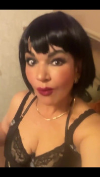 Mature Tatiana